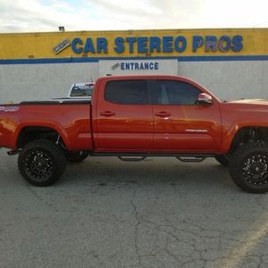 Meet your Posher, Alexander